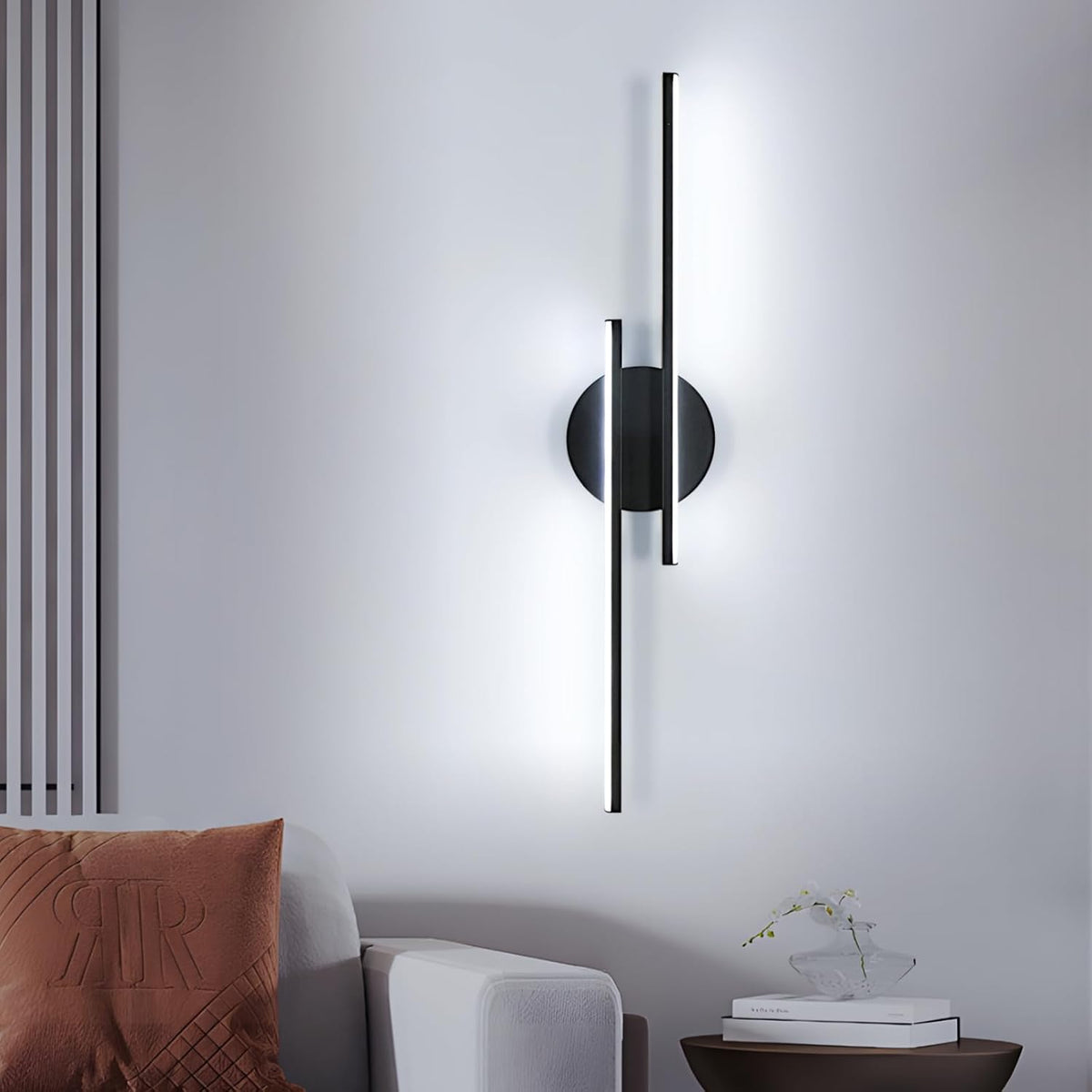 مصباح حائطي داخلي LED، مصباح حائط عصري بقدرة 24 واط، 2700 لومن، هيكل من الألمنيوم الأسود، 60 سم