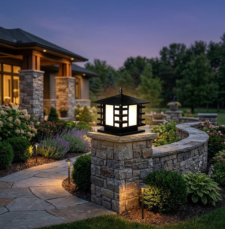 Black Pagoda-Style Pillar Lantern – 25 × 25 cm