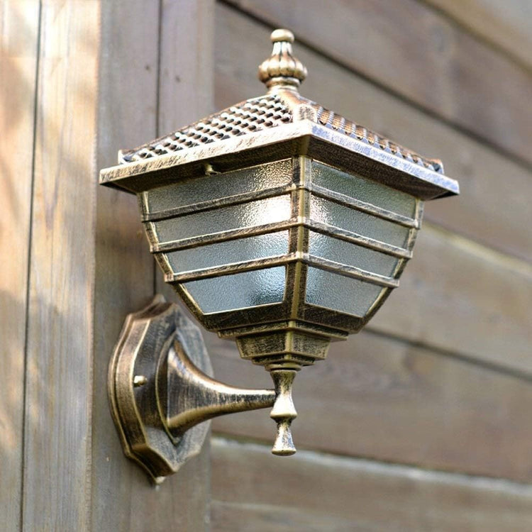 Classic European Outdoor Wall Sconce Bronze Porch Light